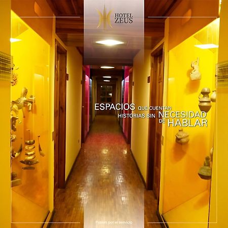 Hotel Zeus Riobamba Dış mekan fotoğraf